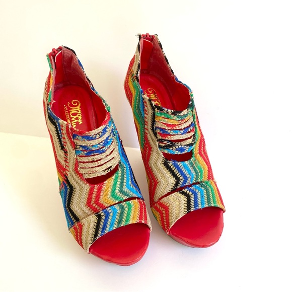 Mona Mia Lori Red Multi Rainbow Peeptoe‎ Wedges Women's Sandals Boho Size 8 - Picture 2 of 9
